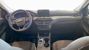 Ford Kuga bild 4
