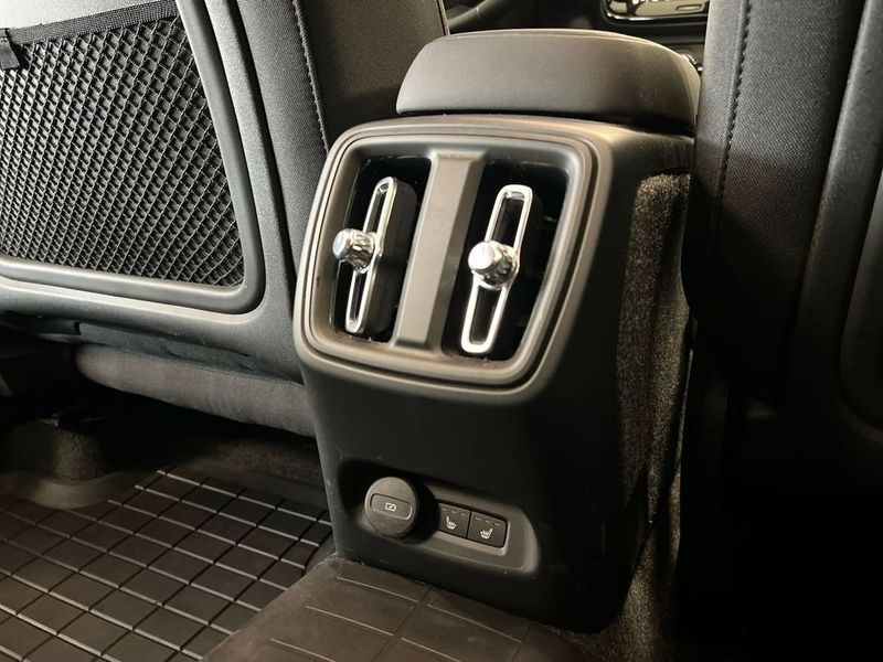 Volvo EC40 bild 22