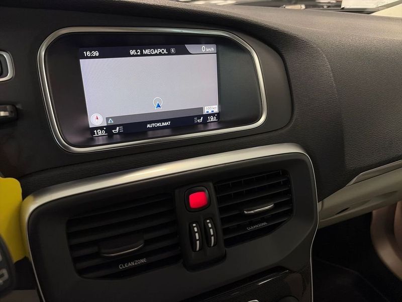 Volvo V40 bild 23