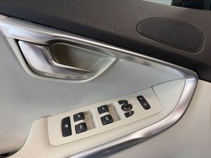Volvo V40 bild 9