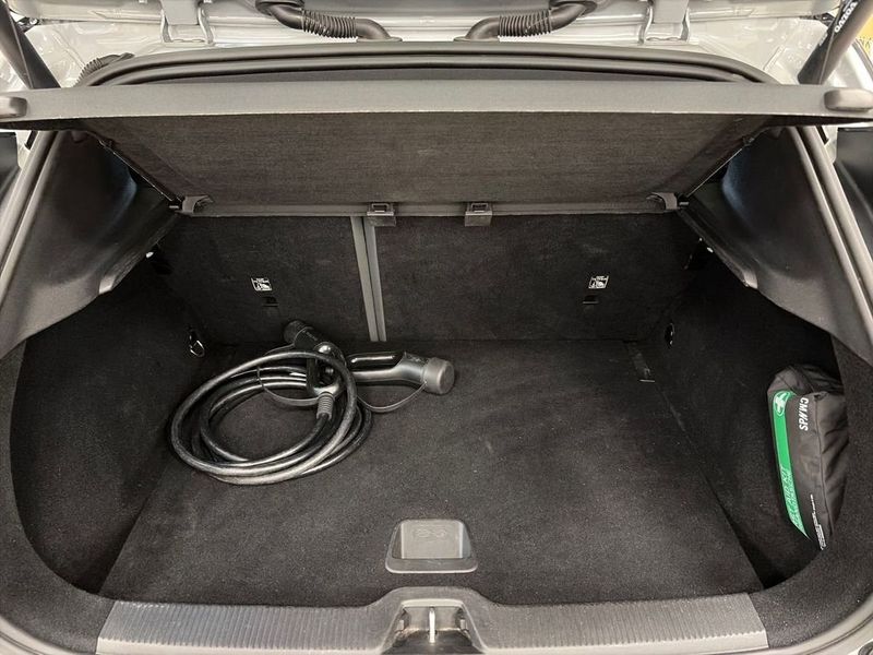 Volvo EX30 bild 23