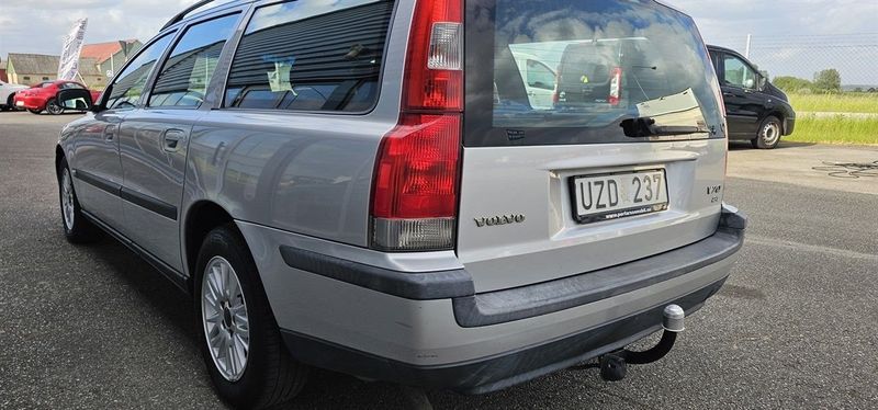 Volvo V70 bild 8