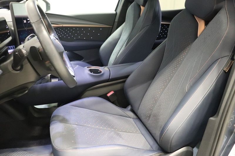 Cupra Tavascan bild 7