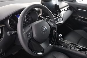 Toyota C-HR bild 12