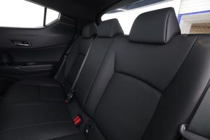 Toyota C-HR bild 15