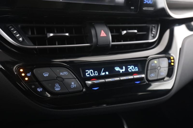 Toyota C-HR bild 25