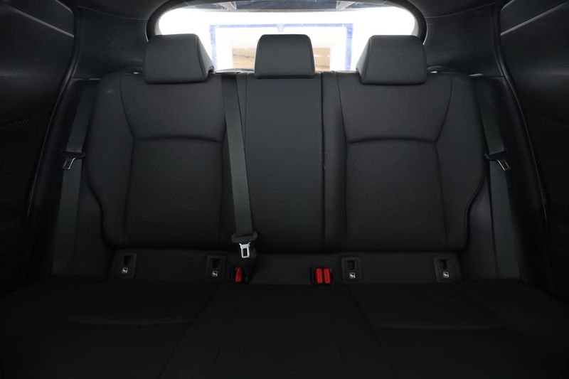 Toyota C-HR bild 16