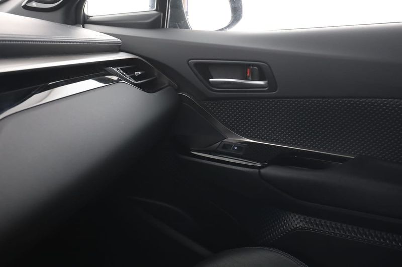 Toyota C-HR bild 29