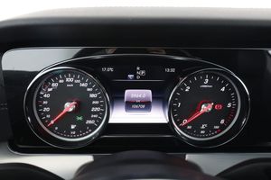 Mercedes E220 bild 20