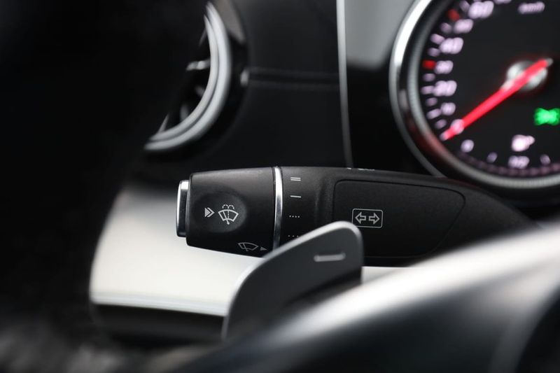 Mercedes E220 bild 34