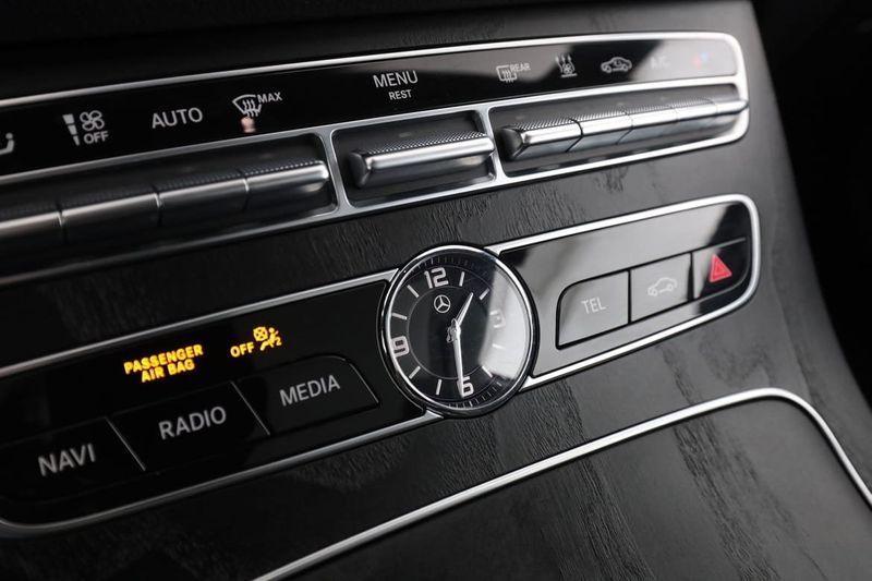 Mercedes E220 bild 25