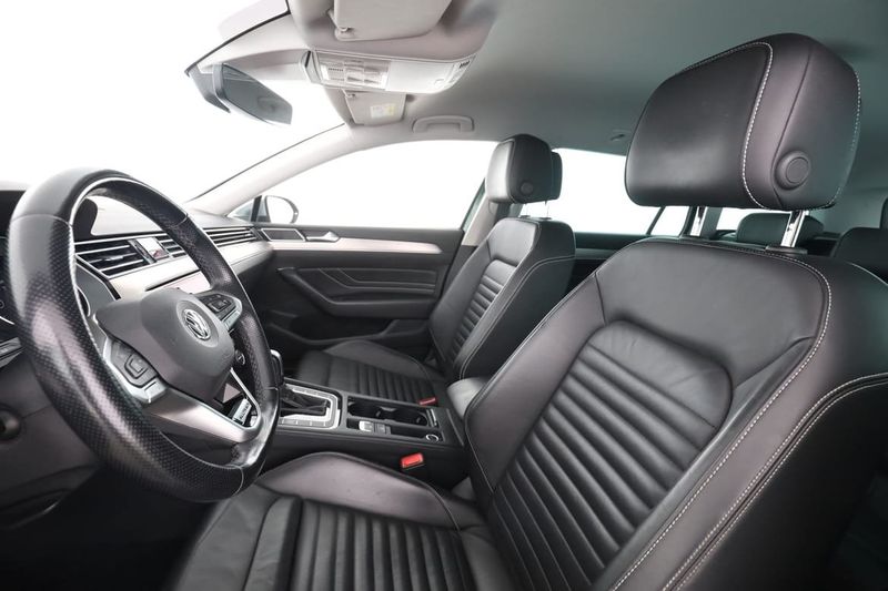 Volkswagen Passat bild 11
