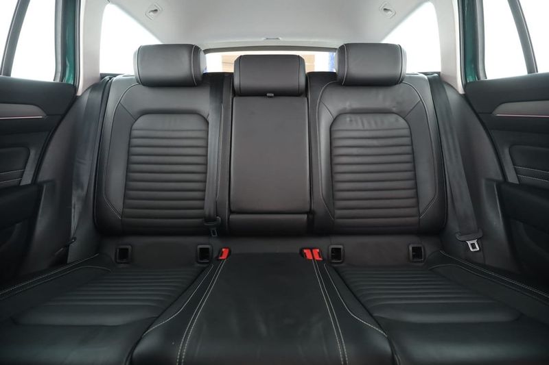 Volkswagen Passat bild 16
