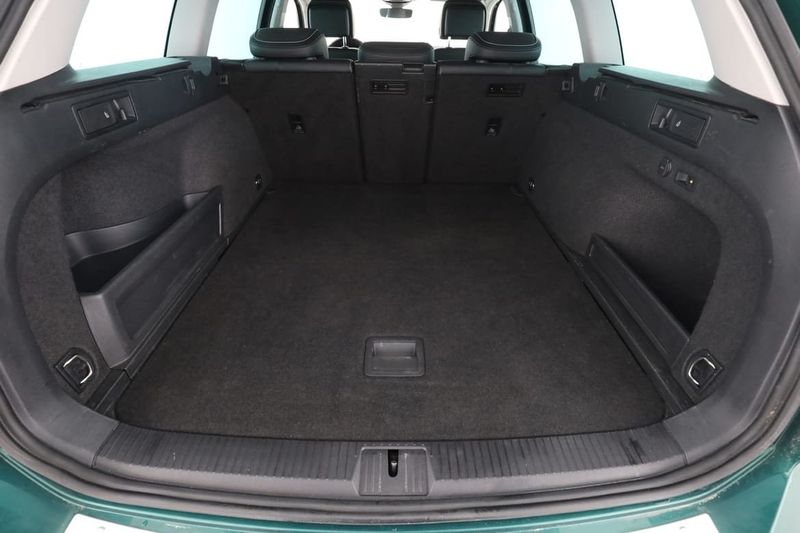 Volkswagen Passat bild 18