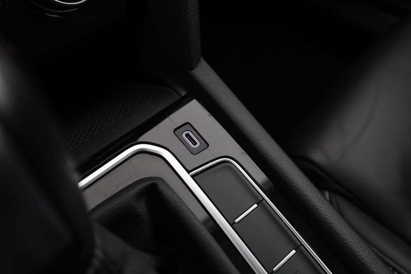 Volkswagen Passat bild 28