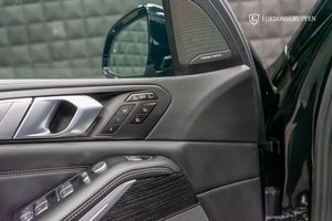 BMW X7 bild 15