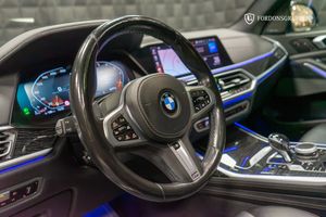 BMW X7 bild 19