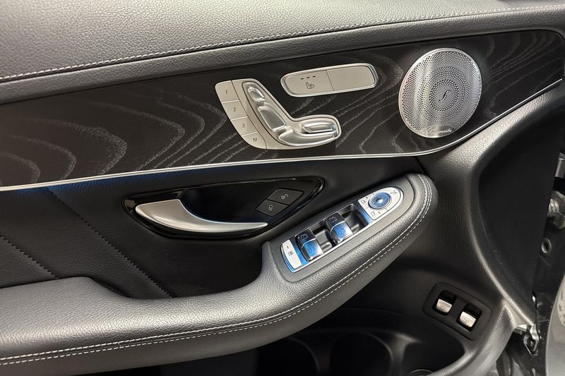 Mercedes GLC250 bild 12