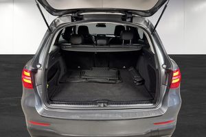 Mercedes GLC250 bild 16