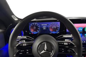 Mercedes CLA200 bild 8