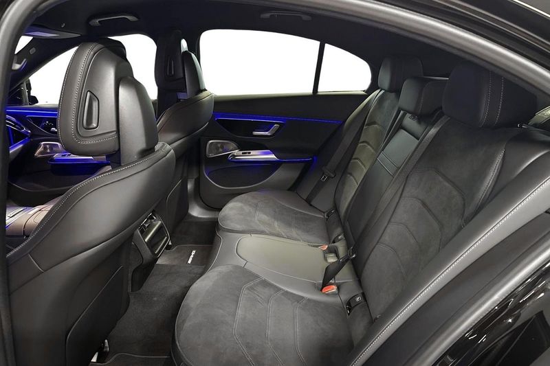 Mercedes E300 bild 11