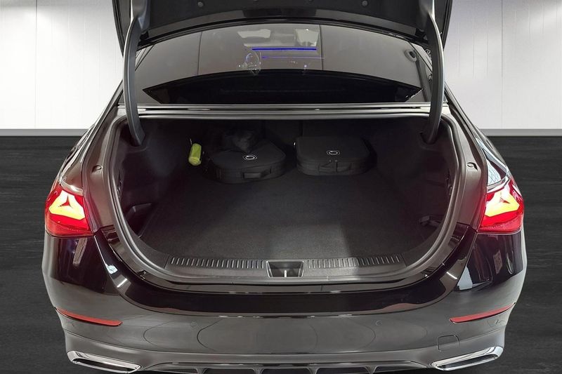 Mercedes E300 bild 19