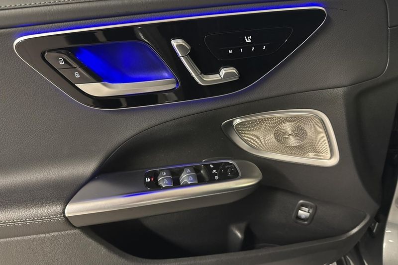 Mercedes C300 bild 14