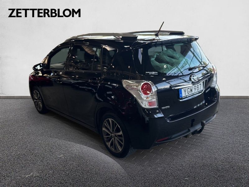 Toyota Verso bild 3