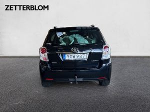Toyota Verso bild 4