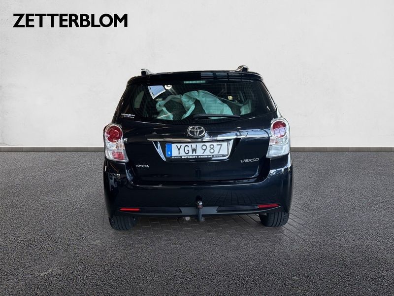 Toyota Verso bild 4