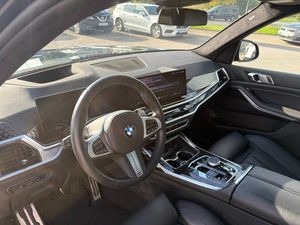 BMW X7 bild 10