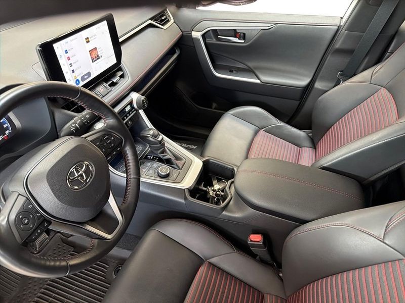 Toyota RAV4 bild 12