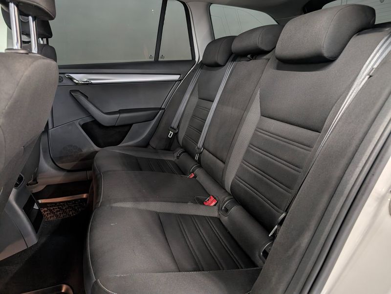 Skoda Octavia bild 6