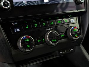 Skoda Octavia bild 12