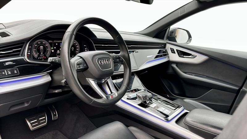 Audi Q8 bild 8