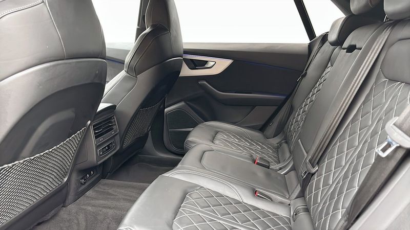 Audi Q8 bild 18