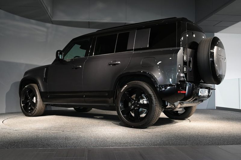 Land Rover Defender bild 4