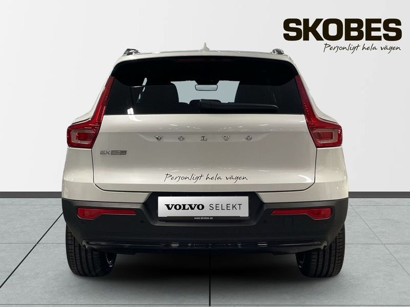 Volvo EX40 bild 6