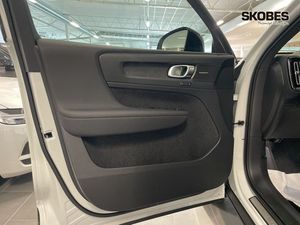 Volvo EX40 bild 14