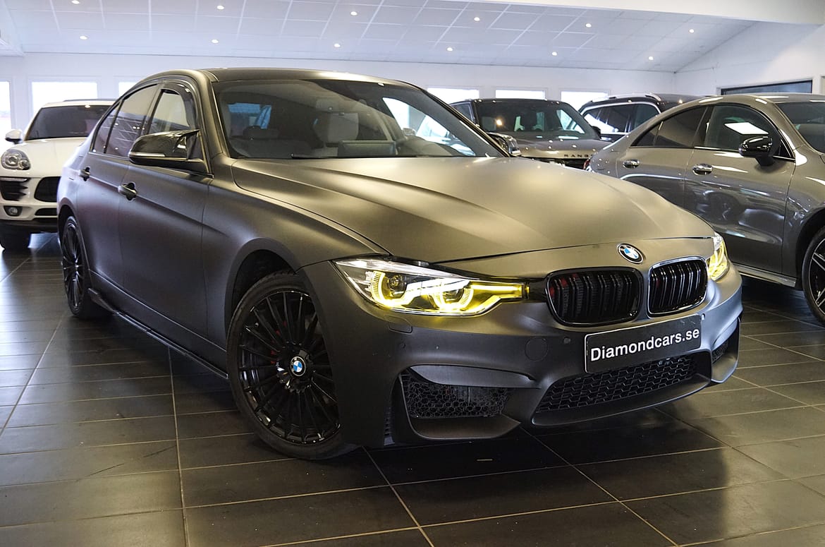 BMW 320