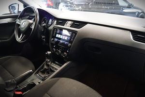Skoda Octavia bild 13