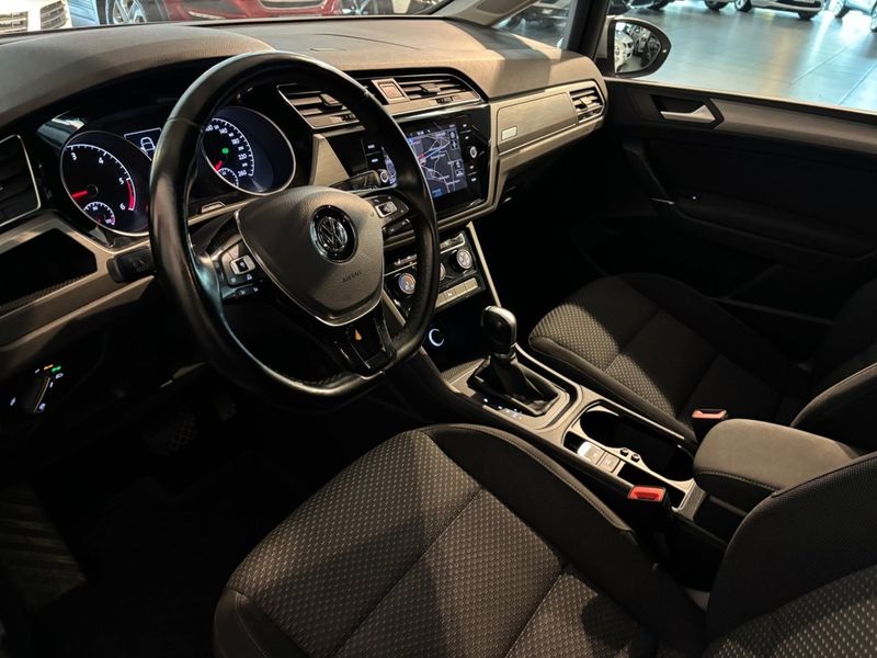 Volkswagen Touran bild 5