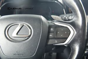 Lexus NX bild 14