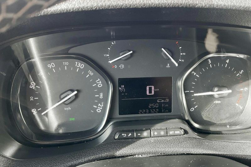 Opel Vivaro bild 11