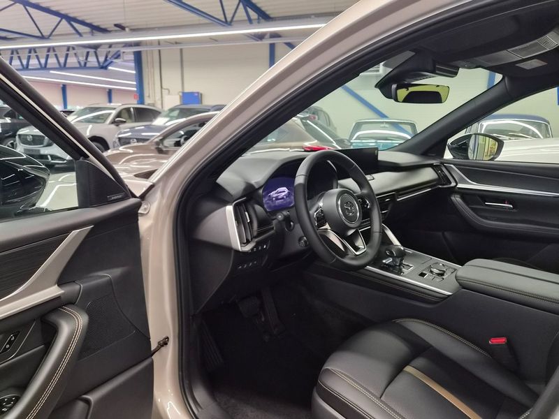 Mazda CX-80 bild 8