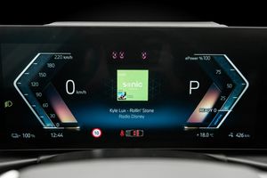 BMW i4 bild 10