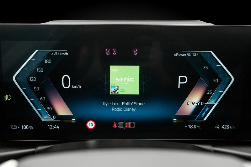 BMW i4 bild 10