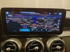 Mercedes GLC220 bild 9