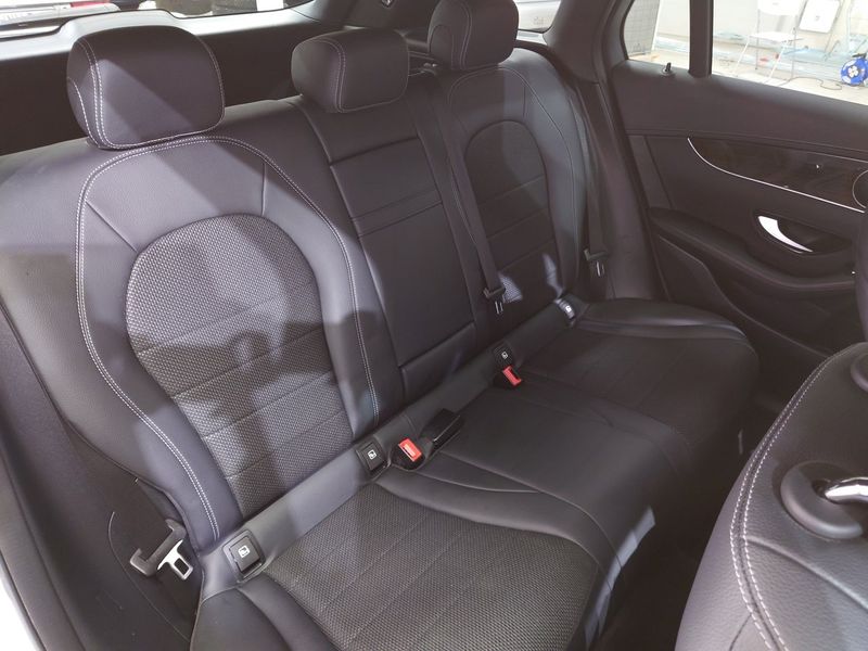 Mercedes GLC220 bild 13