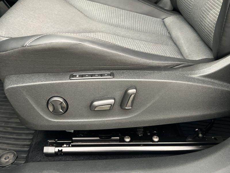 Skoda Enyaq bild 16